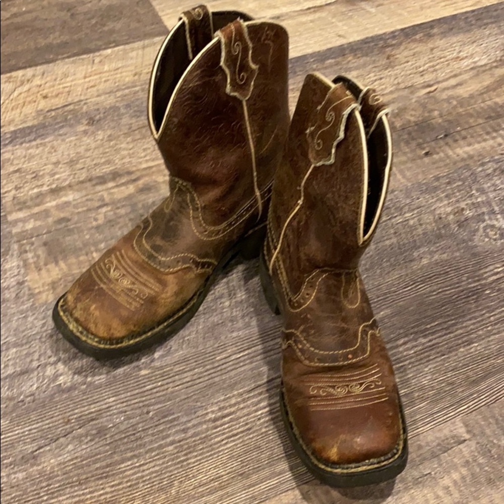 Shoes